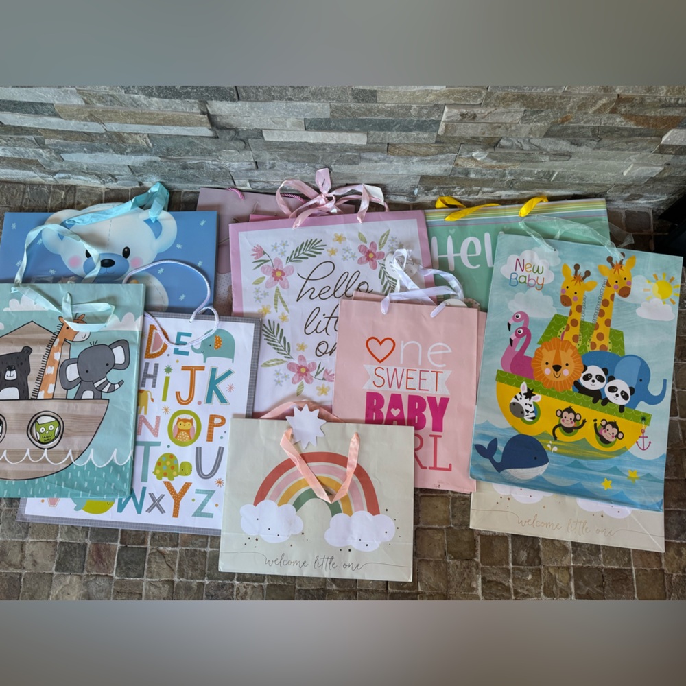 Baby / boy/ girl baby shower Gift Bags Set